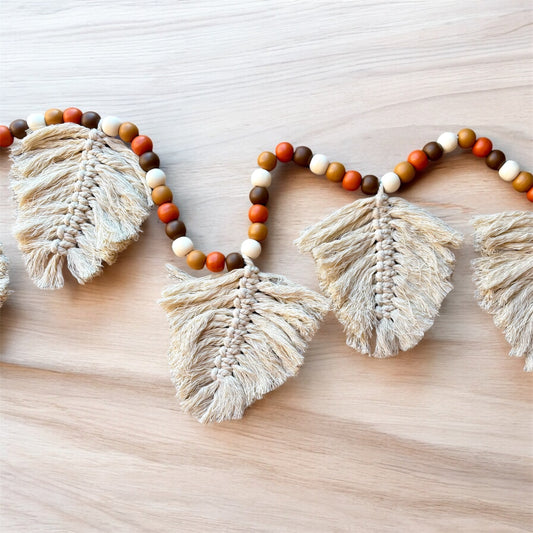 Macrame Leaf Garland